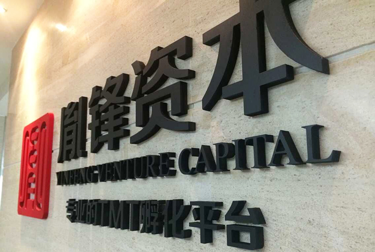 �Lɳ�V������-�P������/LOGO������ PVC������