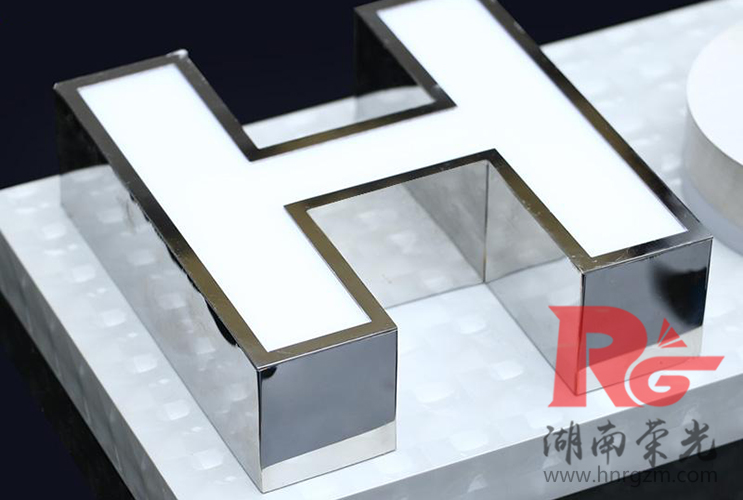 �Lɳ�U(ku��)߅���P���