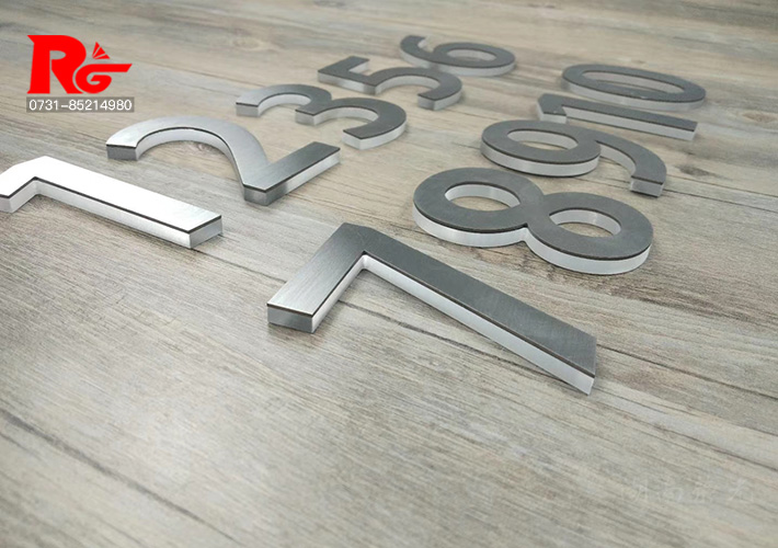 �Lɳ������