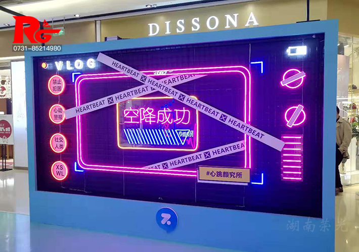 �Lɳ�W(w��ng)�tLED�V��