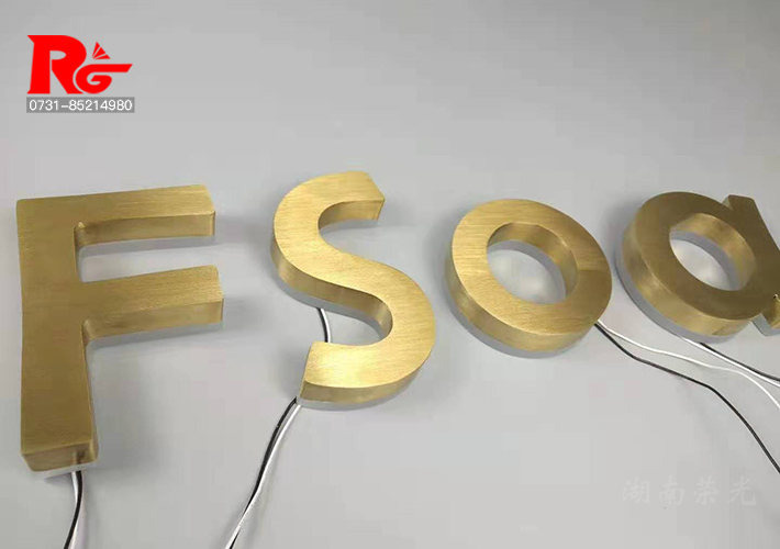 �Lɳ������