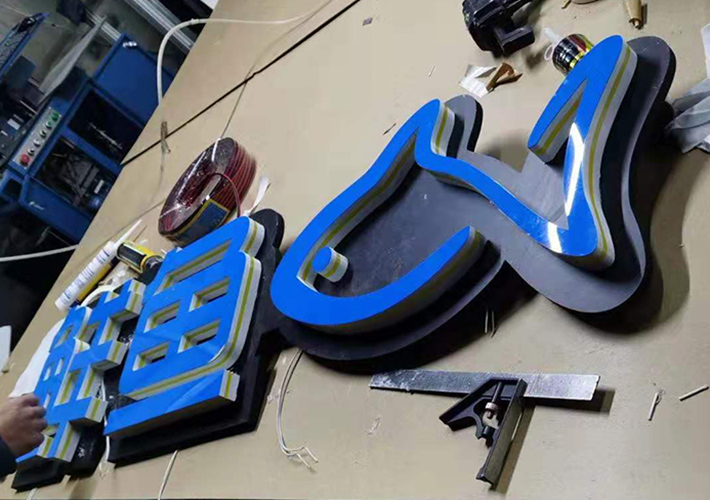 �Lɳ����������